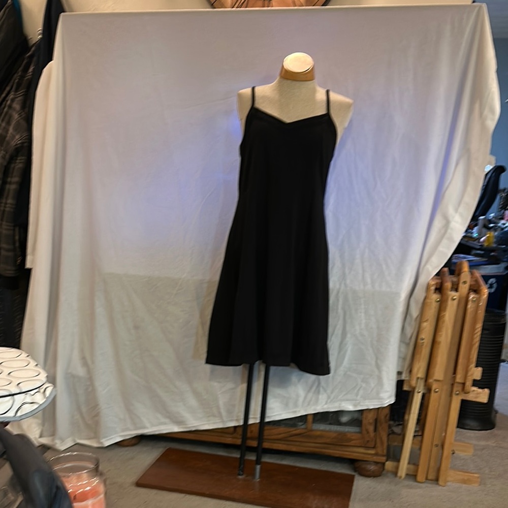 Elegant Black Spaghetti Strap Dress